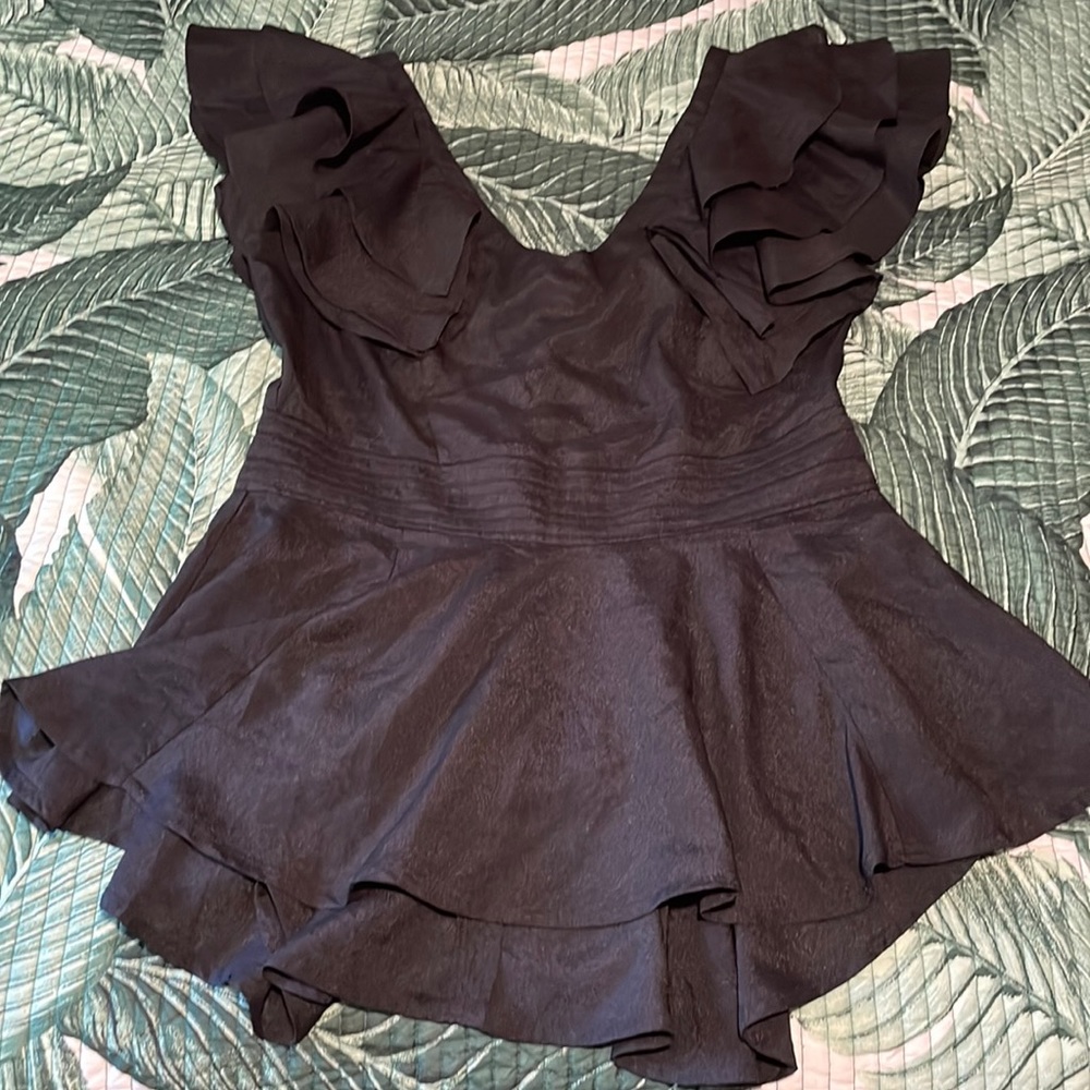 Black Double Zero Blouse Size Medium